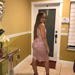 Meet your Posher, Thalia